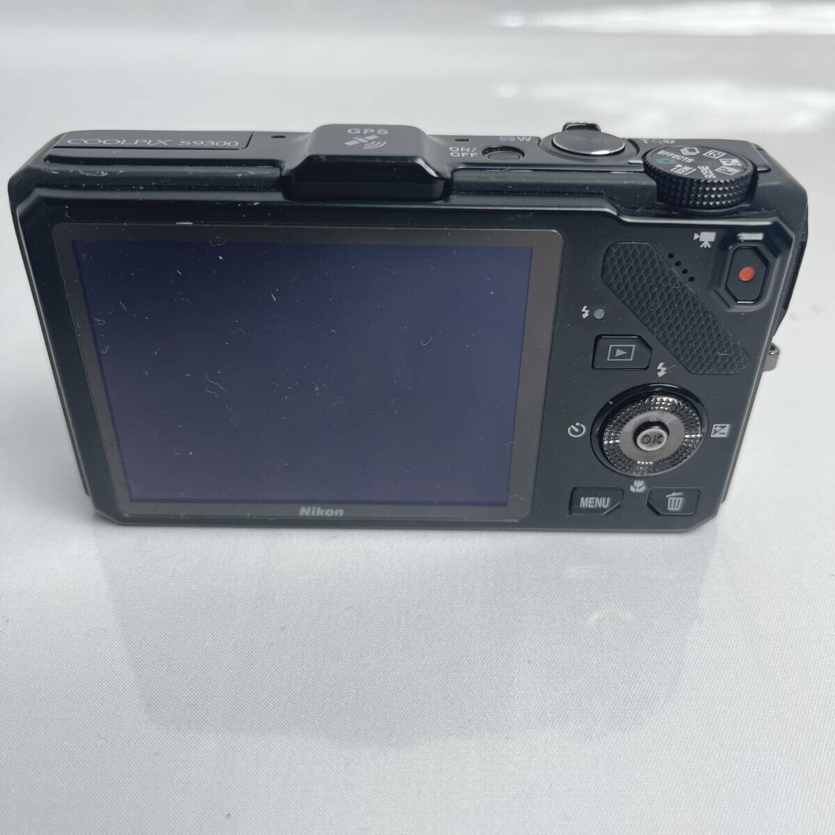 Nikon COOLPIX S9300 Black Digital Camera 16.0MP 18x Optica Nikon COOLPIX S9300 Black Digital Camera 16.0MP 18x Optica