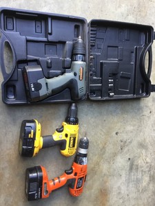 3pc Lot Power Drill W Battery Dewalt Black And Decker Durabuilt Ebay