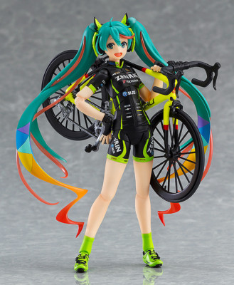 S*9様 figma 初音ミク RACING MIKU 2015 TeamUKY figma Racing Miku: 2015 ver.｜Good Smile Company