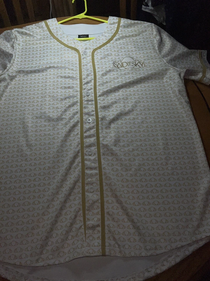 Camiseta Said The Sky - Usada una vez Talla XXL #9 en ella Foto 2 de 4