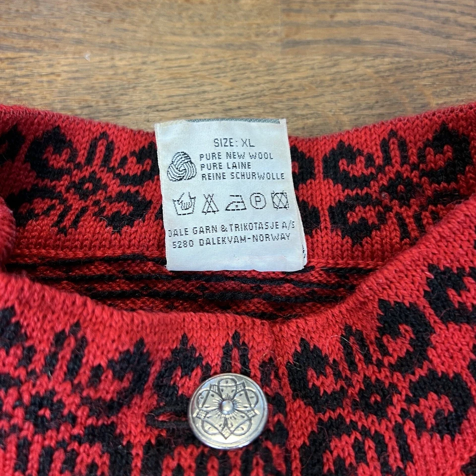 Pull nordique décontracté vintage DALE OF NORWAY Dale 100 % laine rouge noir ... - Photo 4/4