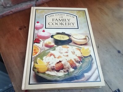 Vintage The Dairy Book Of Family Cookery 1983