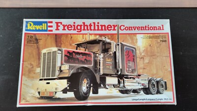 Revell - 7508 - Freightliner Conventional - Neuwertig