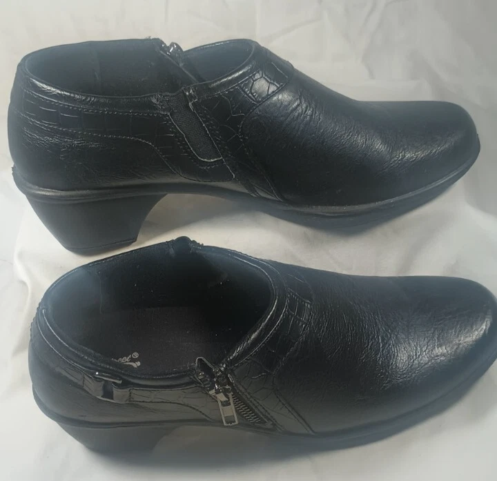 Easy Street Shoes Womens 9M Side Zip Loafer Black Faux Leather
