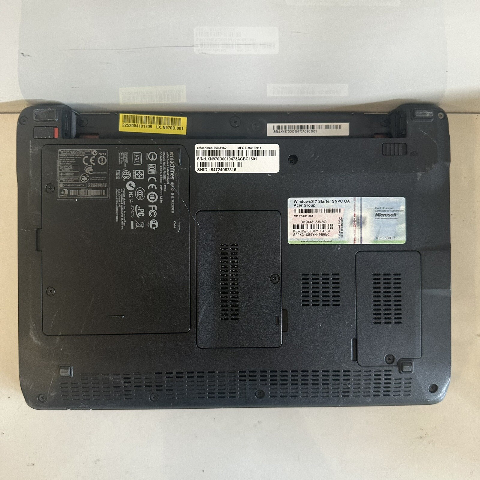 eMachines 250-1162 10.1” Intel Atom 1.60GHz 1GB RAM 250GB HDD Laptop - Picture 9 of 10