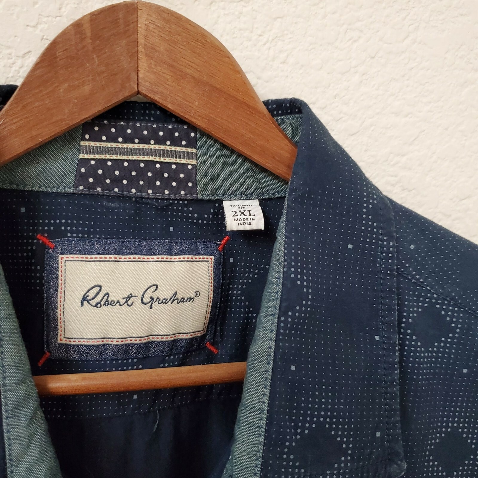 Robert Graham Diamond Pattern Collared Button Up … - image 7