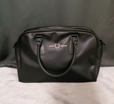FRED PERRY SCOTCH GRAIN PU GRIP TRAVEL BAG BLACK LARGE  NWT