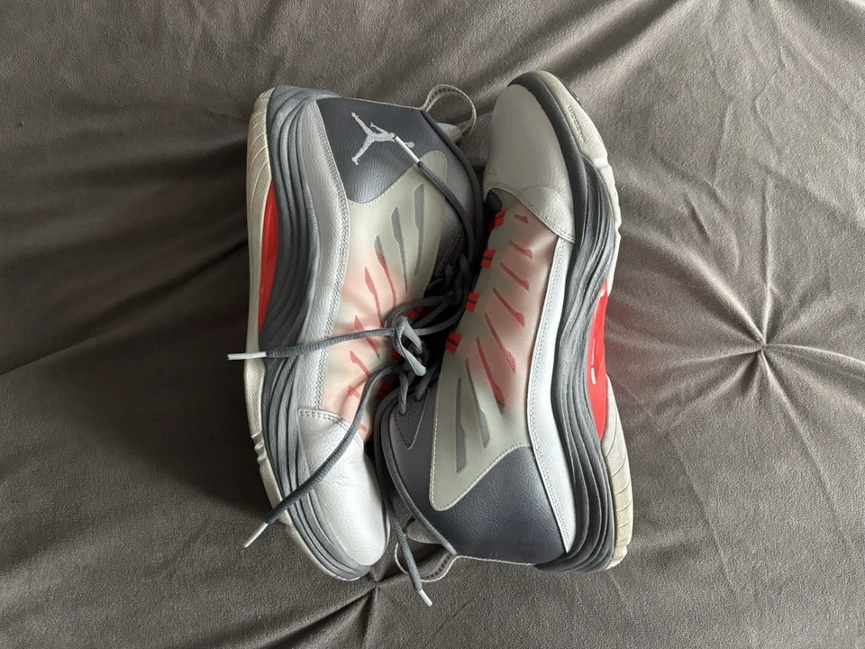 Jordan Prime Fly 2 Infrarrojo Talla 12 Foto 2 de 4