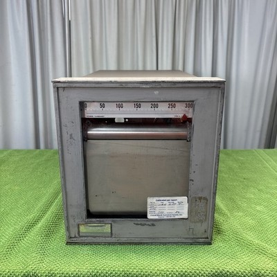 Honeywell 11134100-53020-00000-00-00000-102-31  Chart Recorder  RANGE 0-300 F
