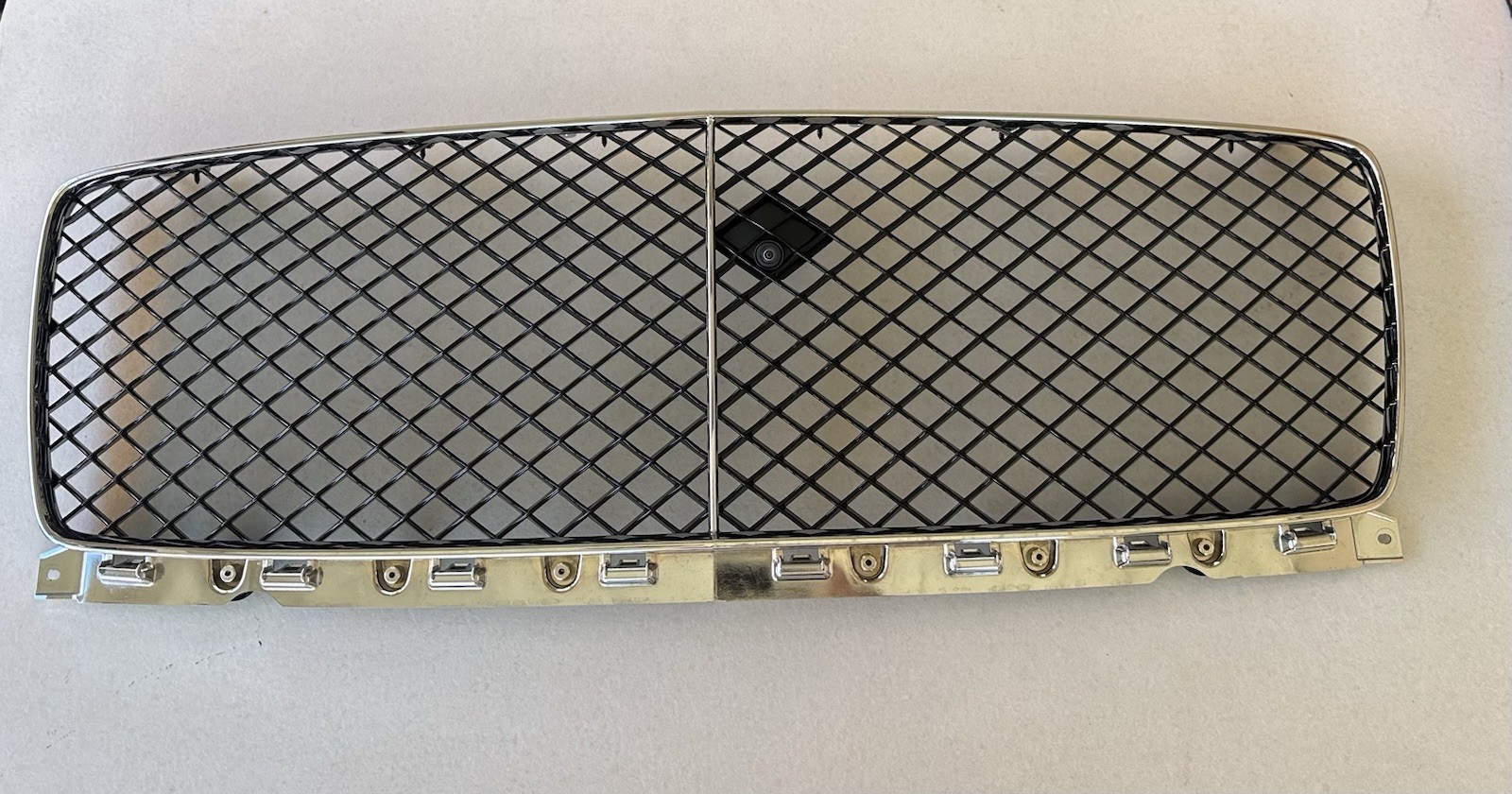 BENTLEY CONTINENTAL GT GTC FRONT BUMPER GRILL CHROME 2020 2021 2022 3SD853667A