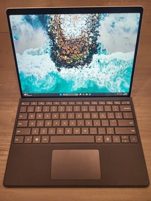 Microsoft Surface Pro 10 13 Silver 2.1 GHz Ultra 7 165U 64GB 1TB SSD