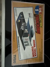 NEW In Box: TYCO US TRUCKING MOBIL TRUCK STATION #3782