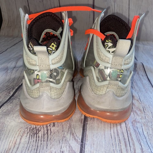Men’s Nike Lebron 19 Shoes FAST FOOD Gray Fog/Roma Green Size 8 - Picture 16 of 18