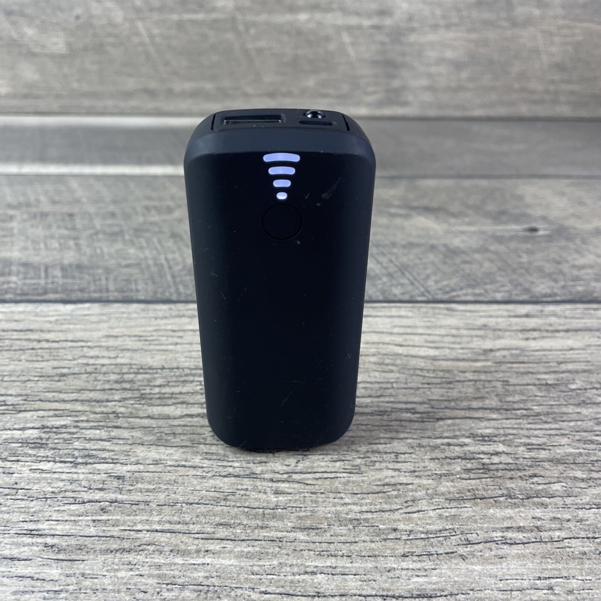 TYLT WA-15TPP5200 Black Portable 5200mAh Rechargeable External Power Bank