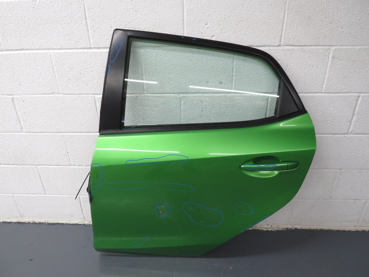 2010-2011-2012-2013-2014 MAZDA 2 LEFT SIDE REAR DOOR COMPLETE (OEM