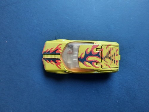 Datsun 128X MATCHBOX Yellow w/ Flames Superfast No. 33 Lesney 1973 England - Picture 2 of 7