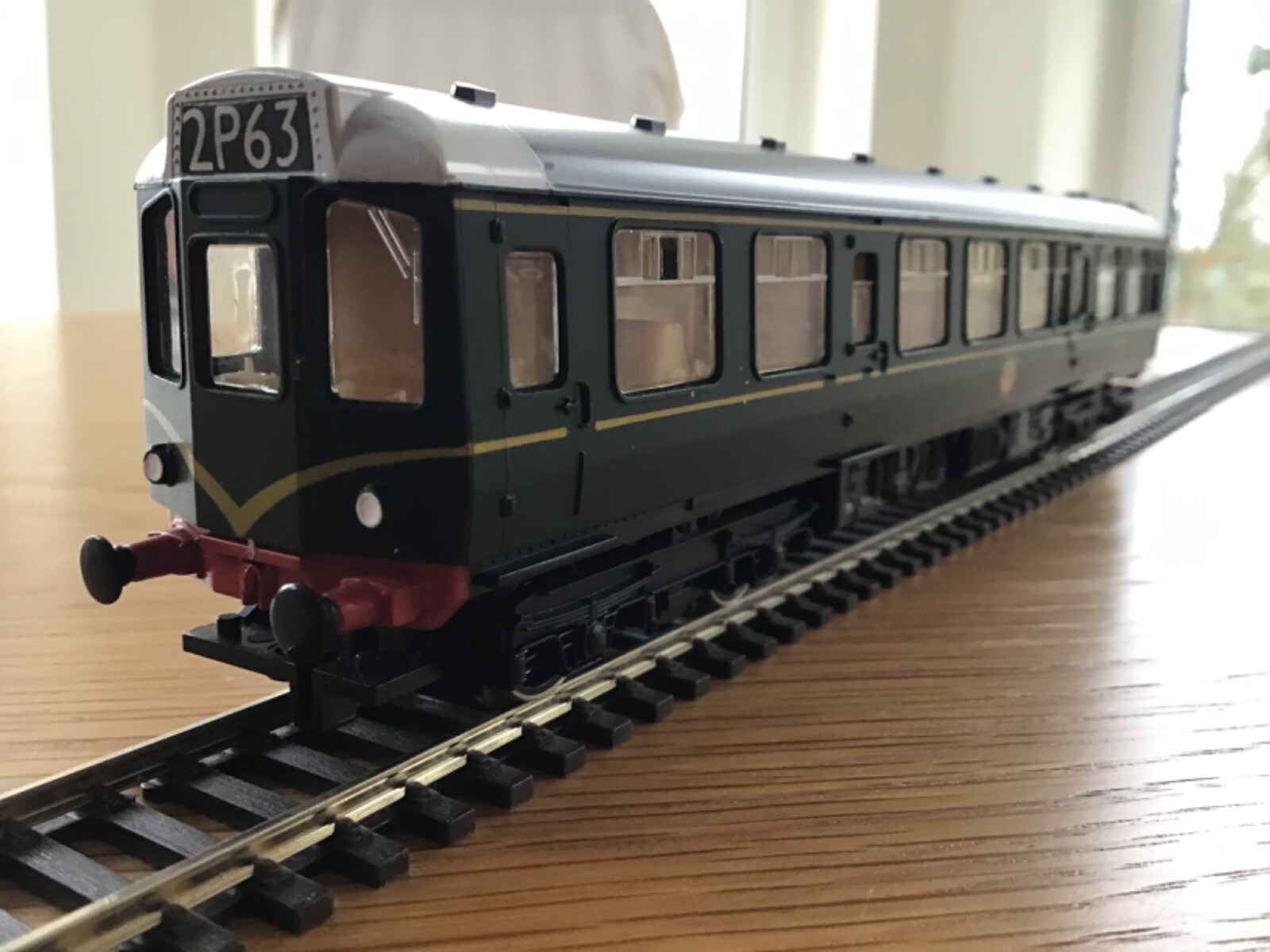 HORNBY OO GAUGE R687 BR GREEN CLASS 110 DMU DIESEL MULTIPLE UNIT 3 CAR