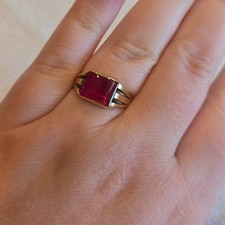 Vintage 14k Gold and Synthetic Ruby Ring Size 61
