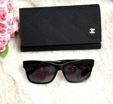 Lunettes de soleil Chanel 5496-b
