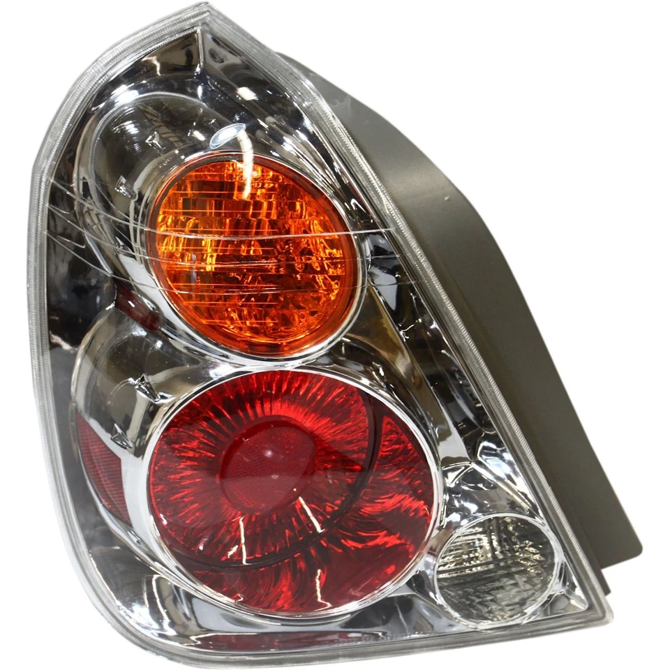 Tail Light Set For 2002-2004 Nissan Altima Driver and Passenger Side - Image 2 of 4