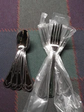 18 Liberty Tabletop, USA - Dinner Place Forks & Spoons & tsp.  - Pearl - NEW 2nd