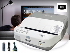 Ultra Short Throw 3LCD Projector for Family Gatherings 2600 Lumens WXGA HDMI USB