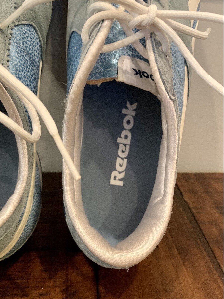 とん Reebok Sneakers RB 711 PVN 1-183671 Carolina Blue Suede Shoes