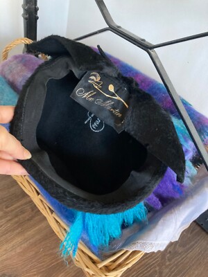 Womens Vintage 1960s Mr Martin BLACK Plush Fur Felt Hat With  display picture 2