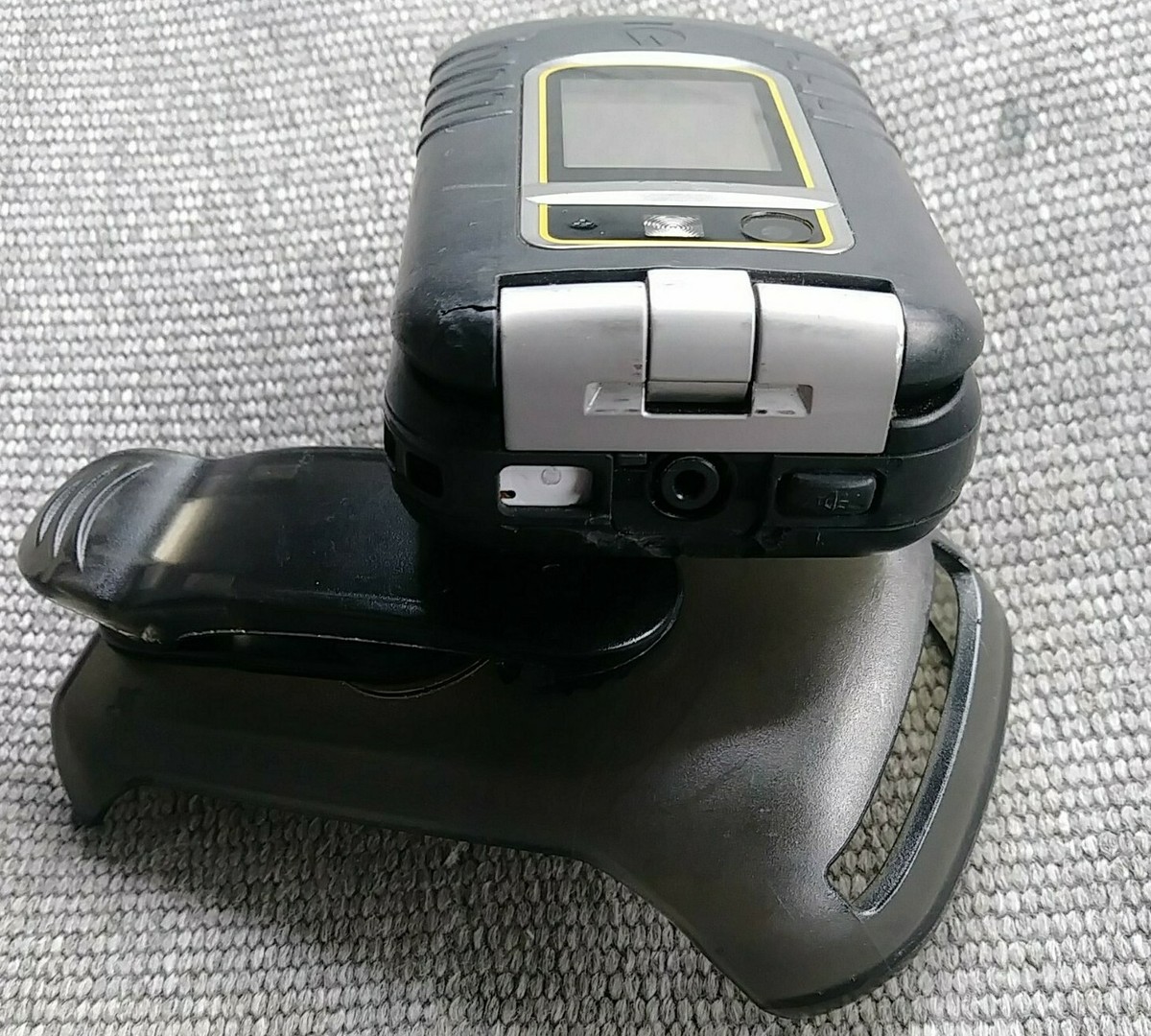 Motorola i686 Brute Nextel Walkie-Talkie Cell Phone