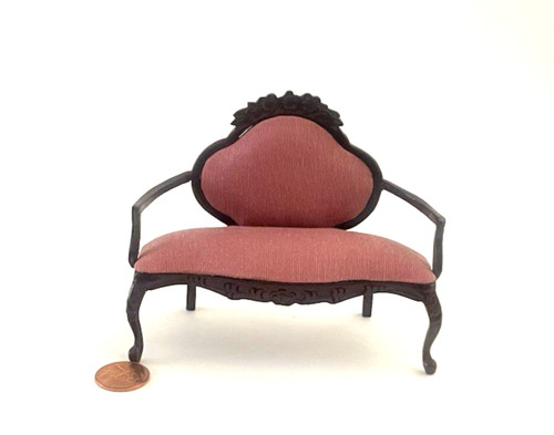BESPAQ DOLLHOUSE MINIATURE SETTEE WITH MAUVE FABRIC AND A MAHOGANY FINISH