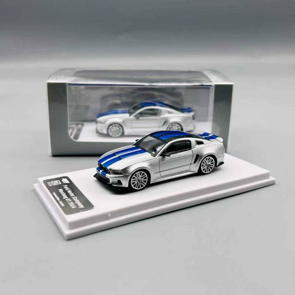 GDO Hunter x DCM 1:64 Mustang GT 2014 Need For Speed NFS Sil