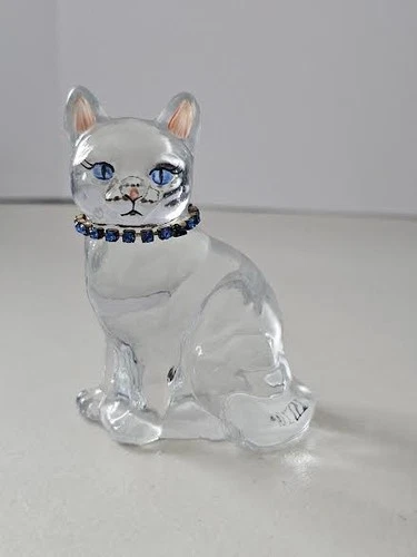 Vtg Fenton Cat Art Glass Figurine Hand Painted Signed by Artist