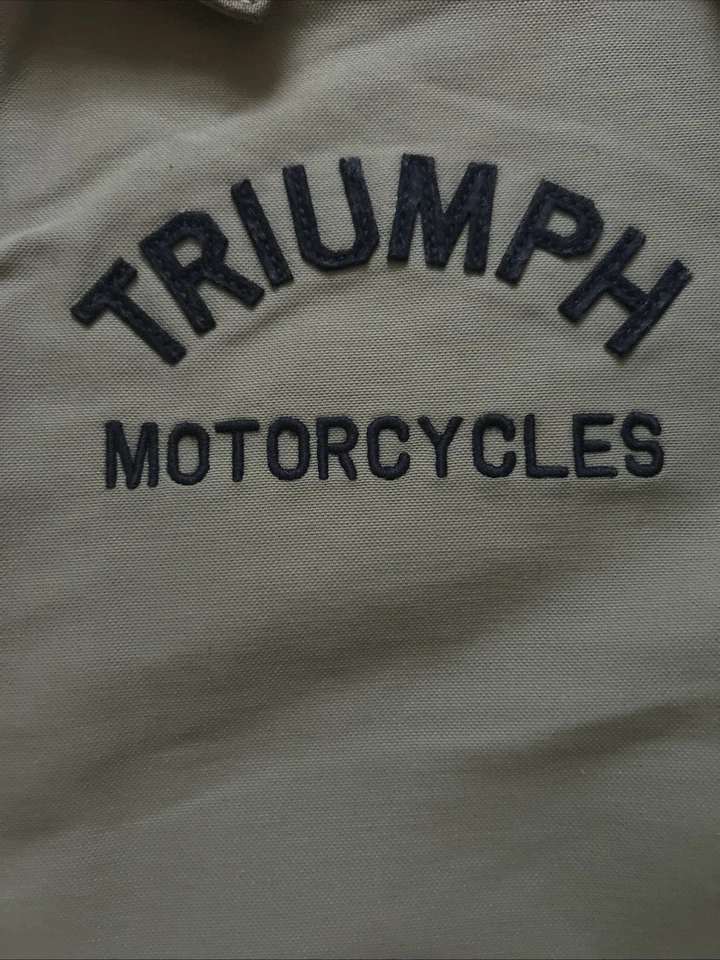 Chaqueta Triumph Motorcycle Carter Coach Caqui MTES24007 (NUNCA USADA CON ETIQUETAS) Foto 2 de 4