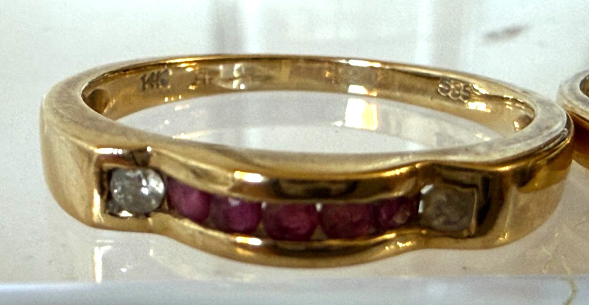 14K Yellow Gold 3 Ring Set Stackable Sapphire Rub… - image 6