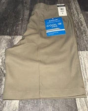 Haggar Cool 18 Pro Light Neutral Stretch Pleated Waist Shorts Quick Dry UV 40