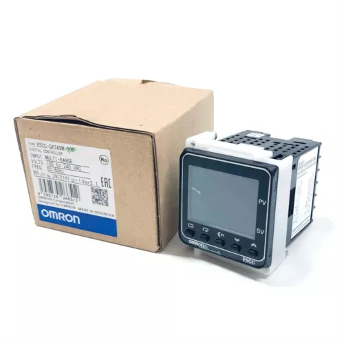 Omron E5CC-QX3A5M-000 Temperature Controller New One Free Shipping E5CCQX3A5M000