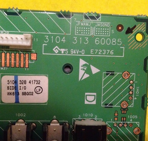 SIDE AV INPUT CONNECTOR BOARD 3104 313 60085 FOR PHILLIPS LC370WX1-SL04 ...