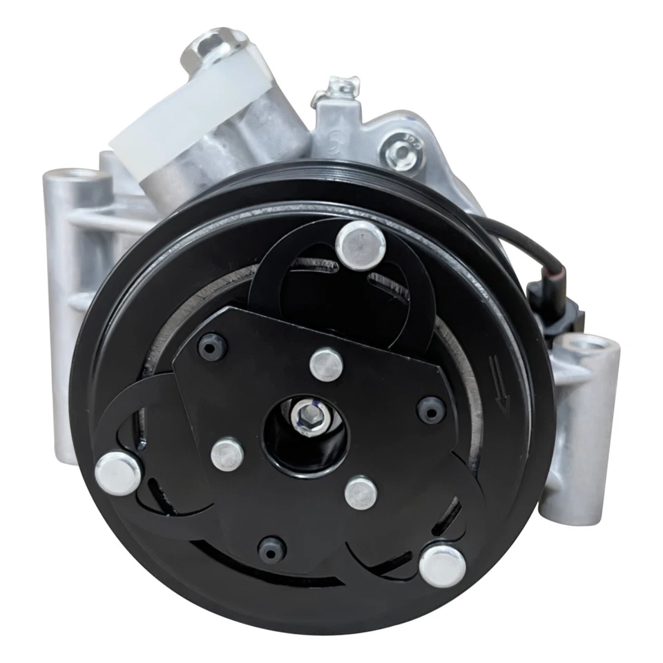 Nuevo compresor de aire acondicionado RYC AD-8312N para Nissan March, reemplaza 92600-1HC1A Foto 3 de 4