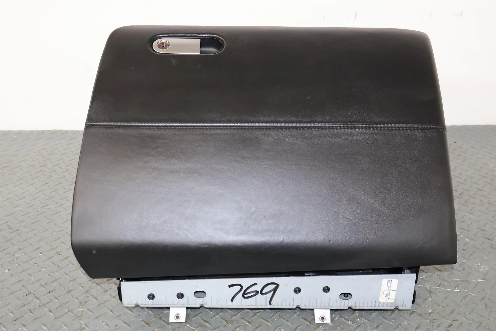 06-12 Bentley Flying Spur Interior Leather Glove Box Compartment Door (Black)