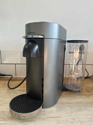 Krups Nespresso Pod Kaffeemaschine Vertuo kaum benutzt