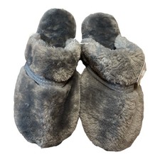 Kohl's Grey Faux Fur Slippers Women's Size XL 9-10 