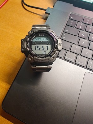 Casio Illuminator SGW-300HD-1AVER Altimeter Barometer Uhr
