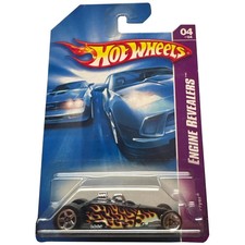 Hot Wheels 2007 Engine Revealers Tire Fryer Toy # L3016