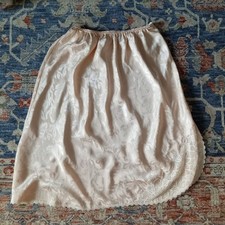Vintage Valentino Intimo Half Slip SZ M Skirt Lace Peach Floral Side Slit Slinky