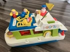 Fisher Price 1972 Little People Happy House Boat #985 Vintage