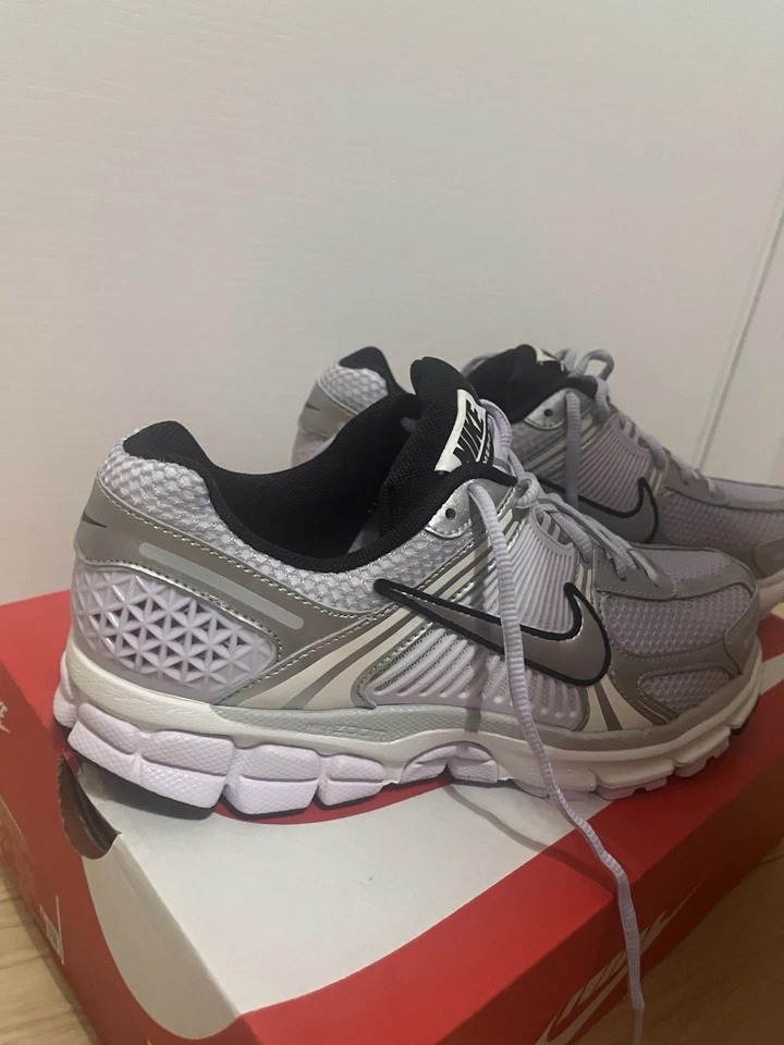 Nike Vomero 5 - Immagine 2 di 4