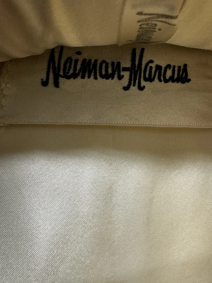 Abrigo de piel vintage Neiman Marcus - rayas beige y negro - piel real - dañado Foto 3 de 4