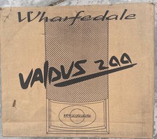 Wharfedale Valdus 200 Bookshelf Bass Reflex Speakers Pair New Old Stock
