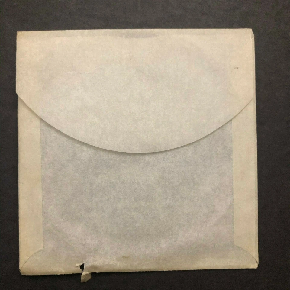 Vintage Ernie Ball Earthwood Medium Gauge .017 Second Acoustic Guitar String - Image 2 of 3