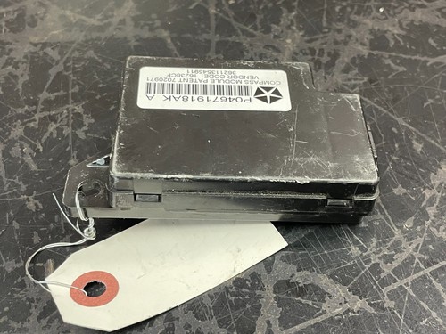 2007-2023 Jeep/Dodge/Chrysler/Ram Mopar Driver Assist Compass Module 04671918ak - Picture 4 of 8